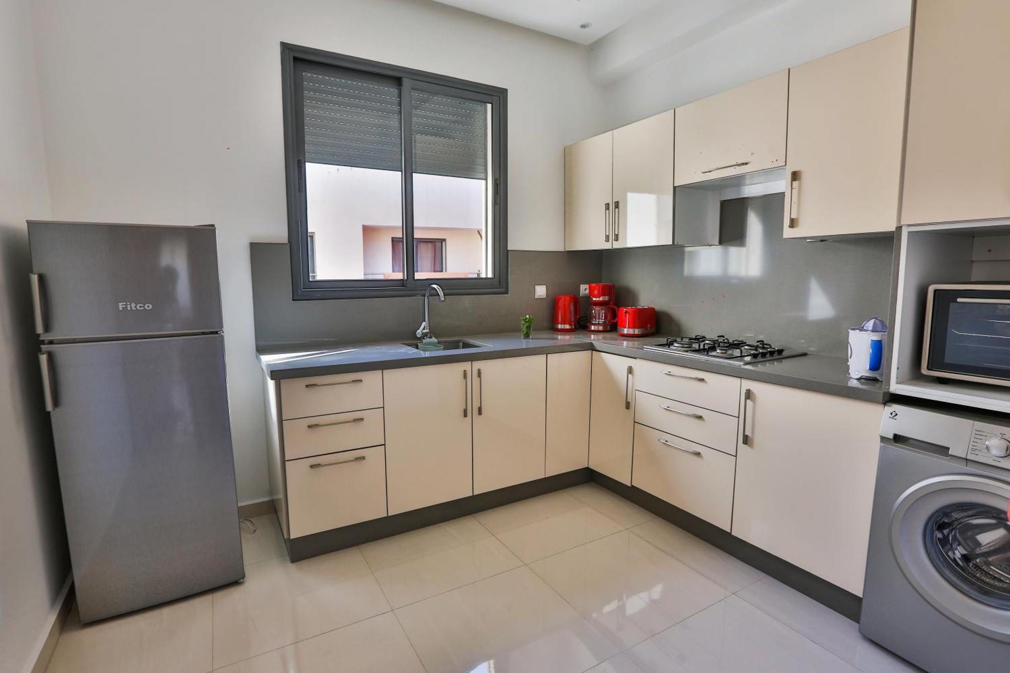 Hanah Apartments By Living เอสเซาอิรา ภายนอก รูปภาพ