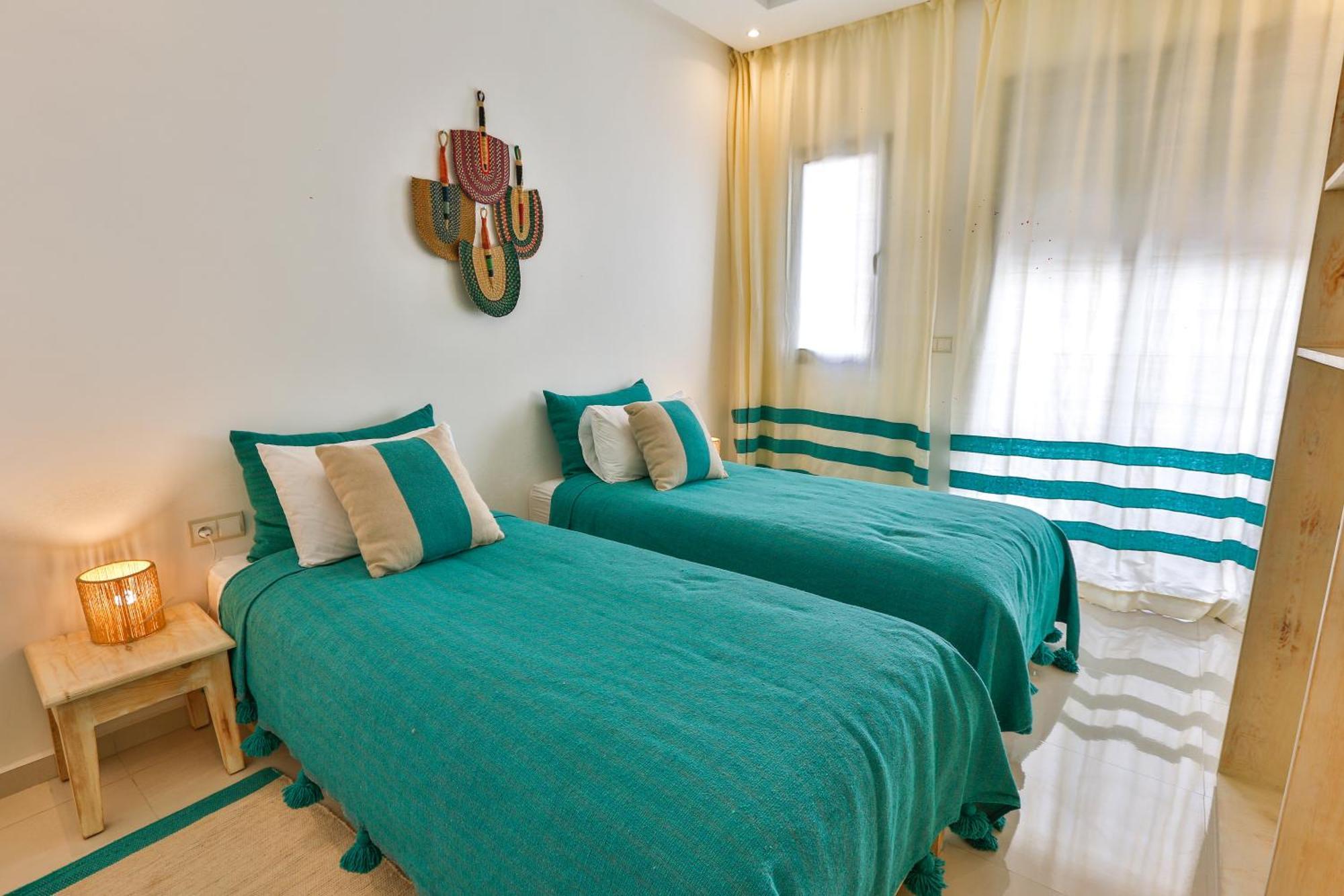 Hanah Apartments By Living เอสเซาอิรา ภายนอก รูปภาพ