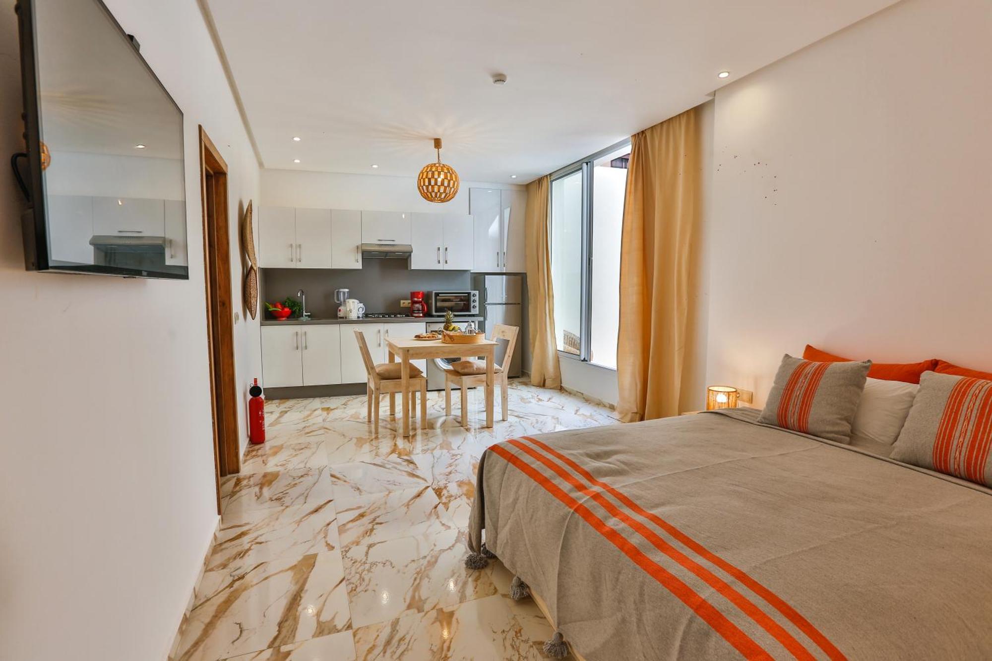 Hanah Apartments By Living เอสเซาอิรา ภายนอก รูปภาพ