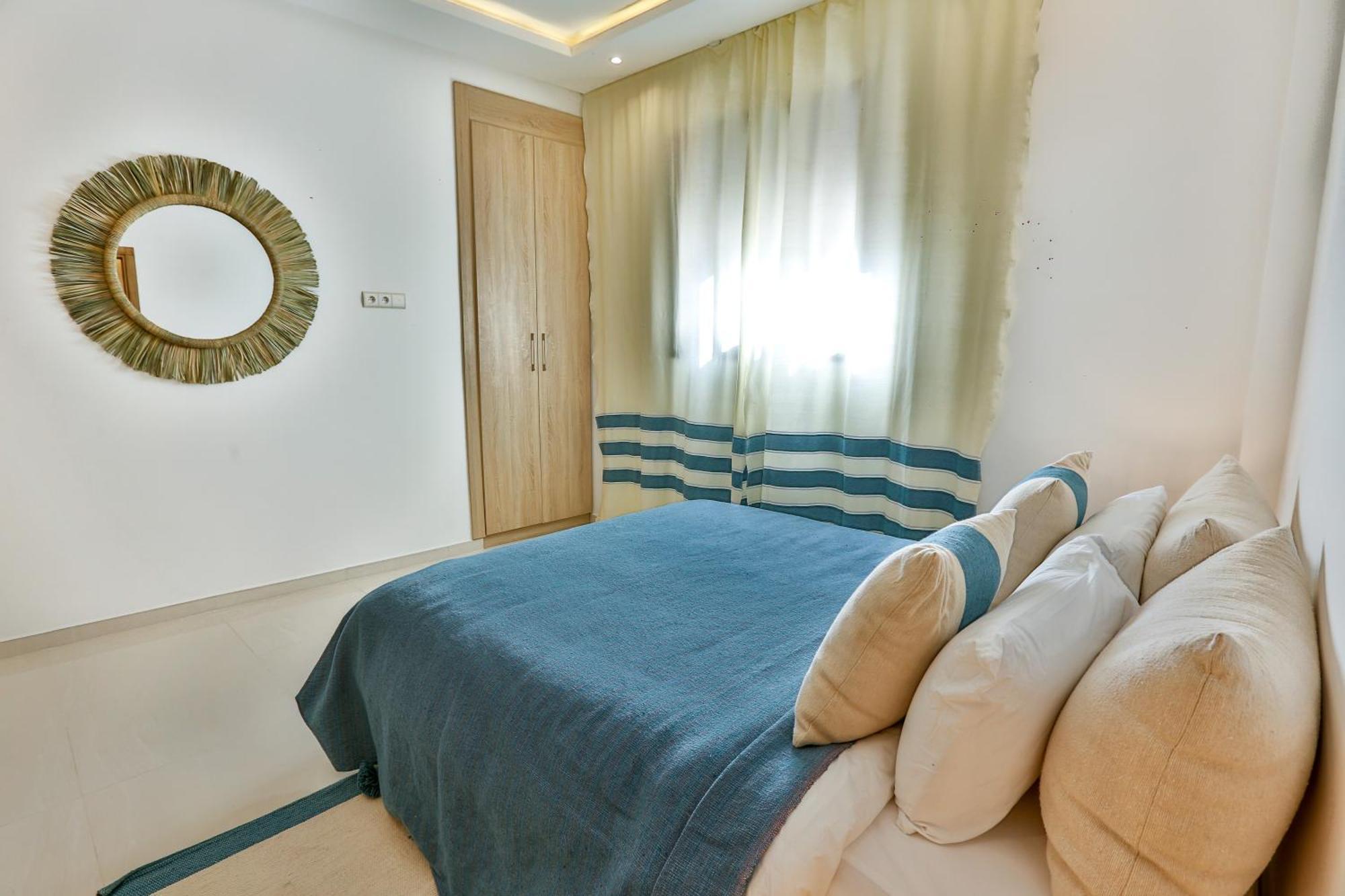 Hanah Apartments By Living เอสเซาอิรา ภายนอก รูปภาพ