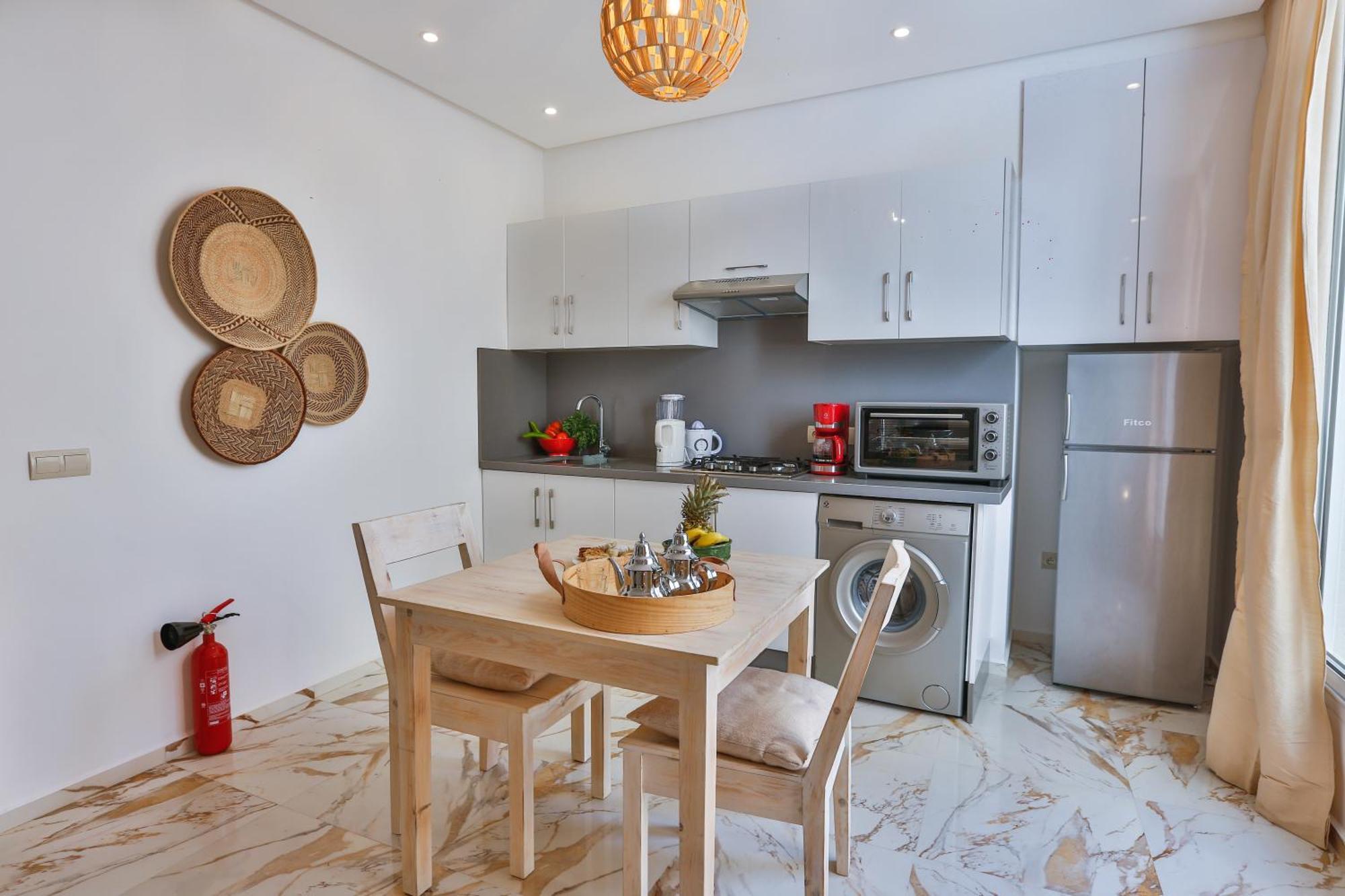 Hanah Apartments By Living เอสเซาอิรา ภายนอก รูปภาพ